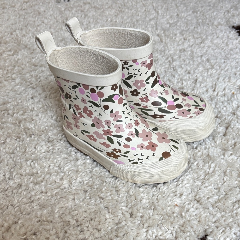 H&M Kids Floral Rain Boots - Pink and Beige